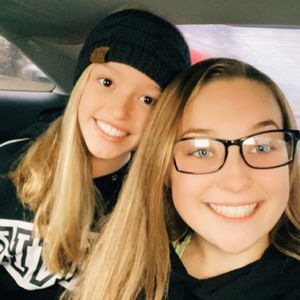 Meet your Posher, Alexis